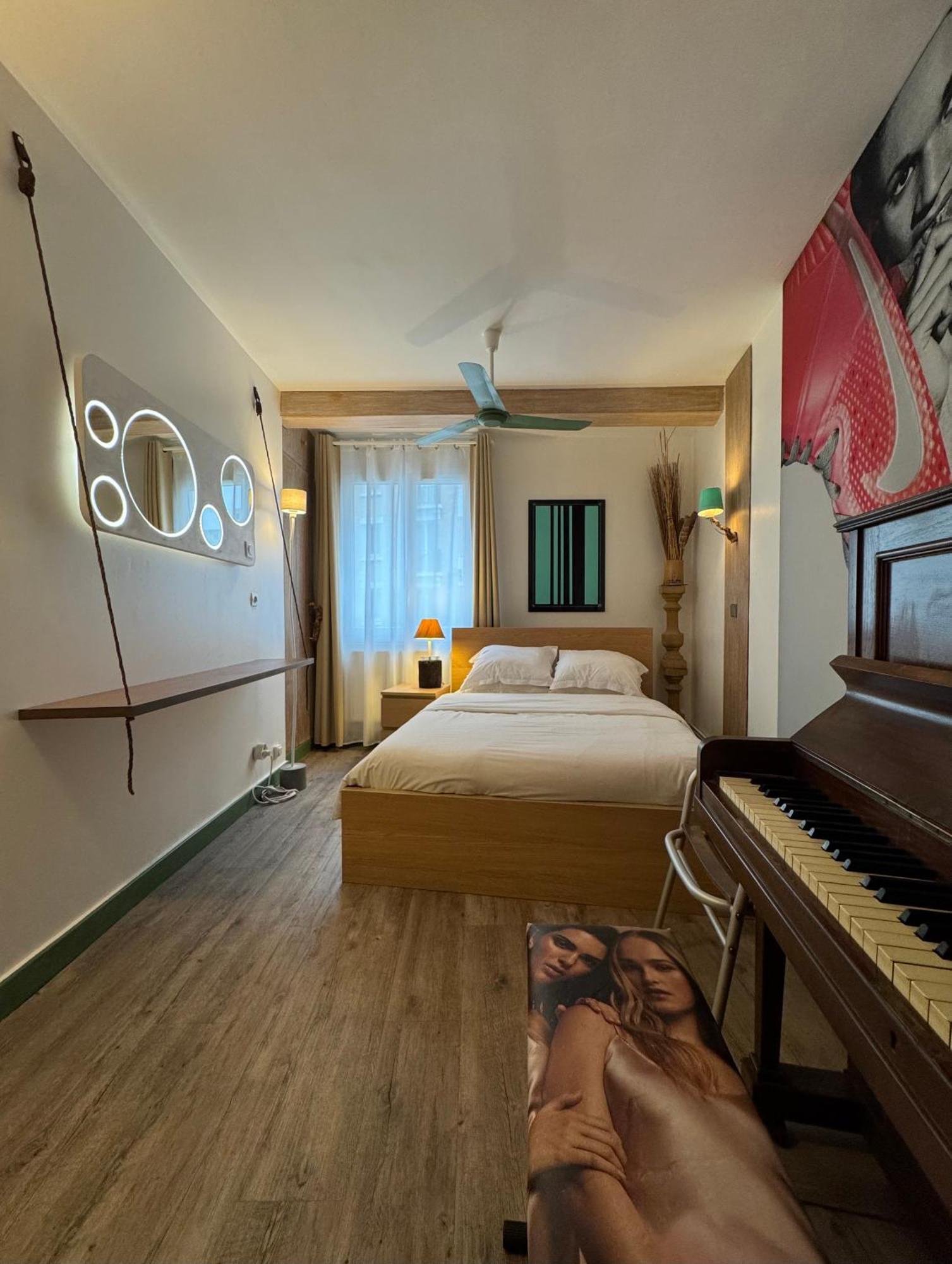 Red Flat Paris Apartment ภายนอก รูปภาพ