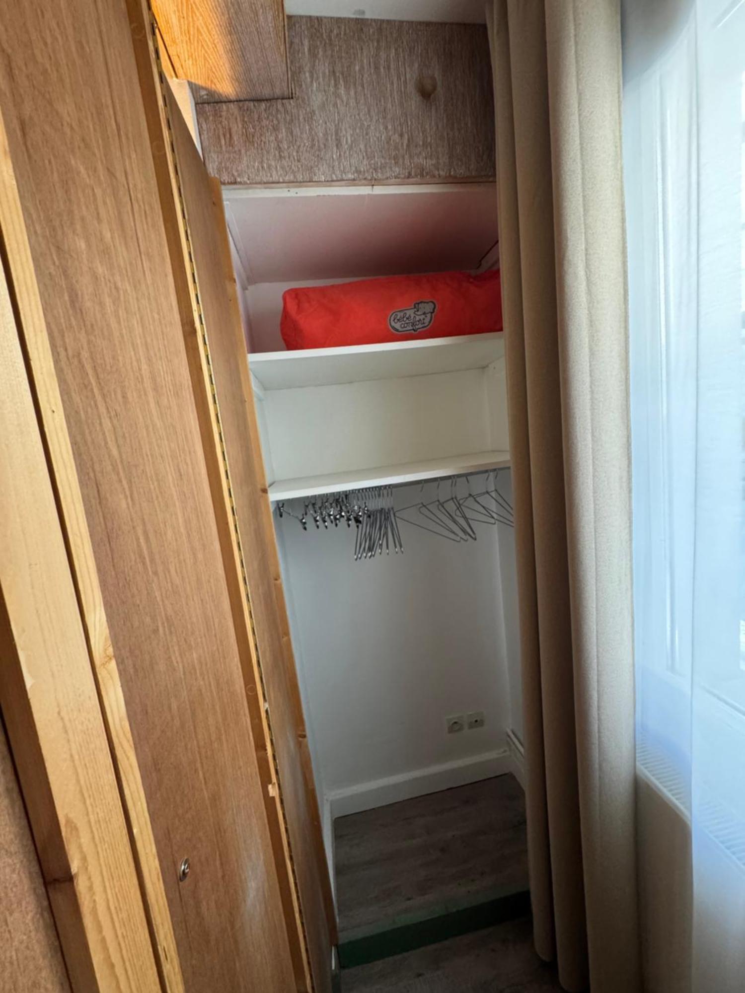 Red Flat Paris Apartment ภายนอก รูปภาพ